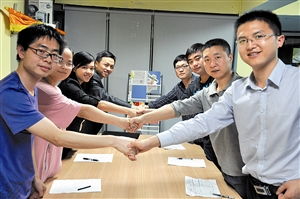 擦亮他人镜子，让自己成为光源——文化经纪人邹澍的服务之道